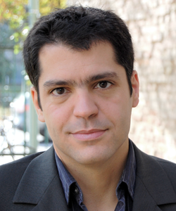 portrait_theofilakis